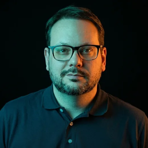 Simon Doser Portrait